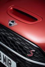 Mini Cooper S Clubman 2019 года (WW)